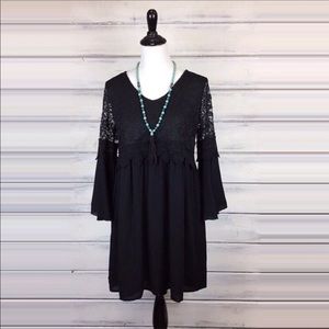 Paisley Grace-Tunic/Dress-Black lace-NWT-Sz M/L